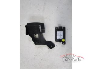 Gebruikte Dode hoek sensor Volkswagen Golf Sportsvan Prijs € 149,00 Inclusief btw aangeboden door FZN Parts