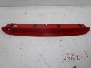 Gebruikte Extra Remlicht midden Volkswagen Touran (1T3) Prijs € 49,01 Inclusief btw aangeboden door FZN Parts