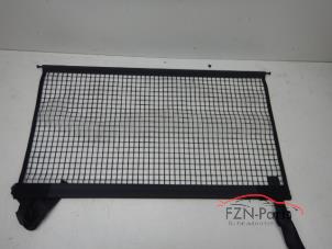 Gebruikte Hondenrek Mercedes G-Klasse Prijs € 349,00 Inclusief btw aangeboden door FZN Parts