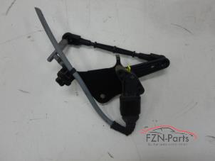 Gebruikte Koplamphoogte postitiesensor Audi E-Tron Prijs € 75,00 Inclusief btw aangeboden door FZN Parts