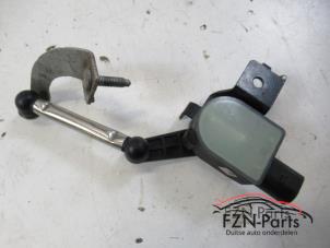 Gebruikte Koplamphoogte postitiesensor Volkswagen Jetta Prijs € 75,00 Inclusief btw aangeboden door FZN Parts