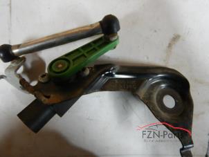 Gebruikte Koplamphoogte postitiesensor Audi A5 Prijs € 75,00 Inclusief btw aangeboden door FZN Parts