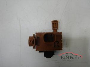 Gebruikte Luchtkwaliteit sensor Volkswagen Arteon Prijs € 39,00 Inclusief btw aangeboden door FZN Parts