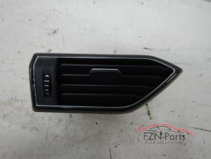 Gebruikte Luchtrooster Dashboard Seat Tarraco Prijs € 19,00 Inclusief btw aangeboden door FZN Parts