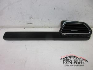 Gebruikte Luchtrooster Dashboard Volkswagen Tiguan Prijs € 149,00 Inclusief btw aangeboden door FZN Parts