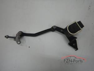 Gebruikte Koplamphoogte postitiesensor Mercedes ML-Klasse Prijs € 75,00 Inclusief btw aangeboden door FZN Parts