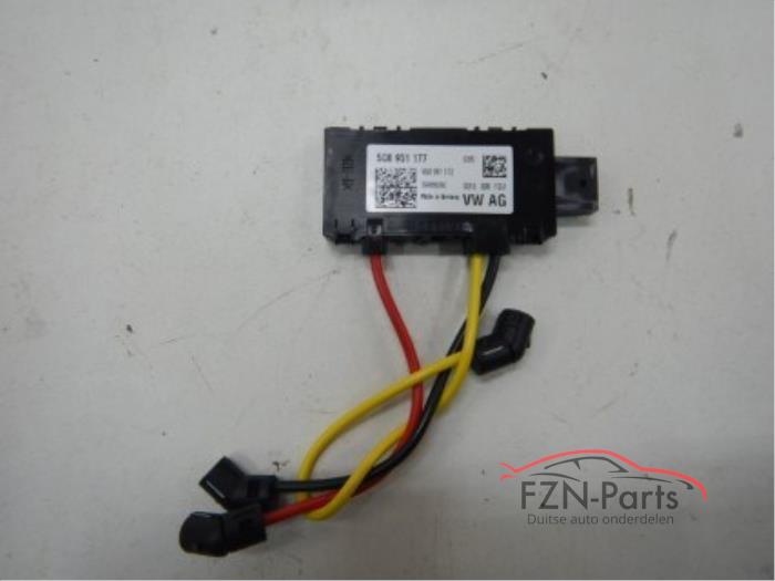 Gebruikte Alarm sensor Volkswagen Golf Prijs € 149,00 Inclusief btw aangeboden door FZN Parts