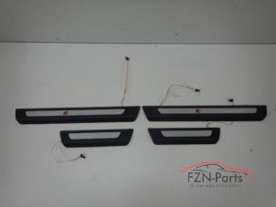 Gebruikte Sierlijst Audi RS Q8 Prijs € 179,00 Inclusief btw aangeboden door FZN Parts