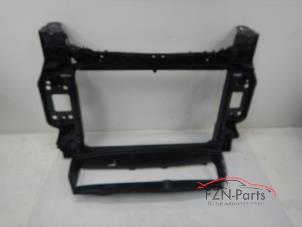 Gebruikte Frontdeel steun Audi E-Tron Prijs € 249,01 Inclusief btw aangeboden door FZN Parts