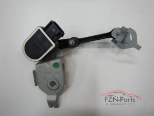 Gebruikte Koplamphoogte postitiesensor Mercedes C-Klasse Prijs € 75,00 Inclusief btw aangeboden door FZN Parts