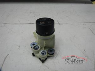 Gebruikte Adblue Computer Landrover Evoque Prijs € 249,01 Inclusief btw aangeboden door FZN Parts