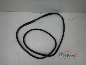 Gebruikte Deurrubber 4Deurs links-achter Mercedes G-Klasse Prijs € 149,00 Inclusief btw aangeboden door FZN Parts