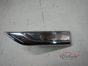 Gebruikte Pinker links Volkswagen Caddy Prijs € 25,00 Inclusief btw aangeboden door FZN Parts