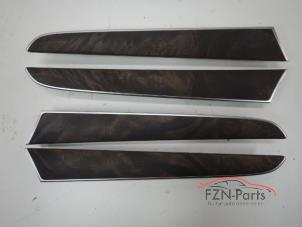 Gebruikte Deurlijst Audi Q5 (8RB) Prijs € 149,00 Inclusief btw aangeboden door FZN Parts