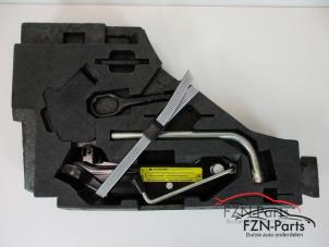 Gebruikte Krikset Audi A3 Quattro (8P1) Prijs € 49,01 Inclusief btw aangeboden door FZN Parts