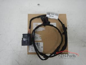 Gebruikte Radar sensor Audi Q3 Prijs € 49,01 Inclusief btw aangeboden door FZN Parts