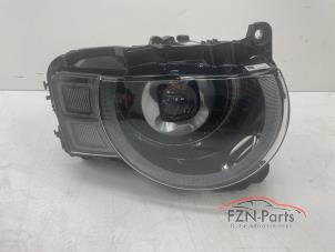 Gebruikte Koplamp rechts Landrover Defender II 90 Prijs € 999,00 Inclusief btw aangeboden door FZN Parts