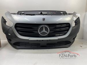 Gebruikte Bumper voor Mercedes Citan (420.6) eCitan Prijs € 1.199,00 Inclusief btw aangeboden door FZN Parts