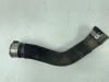 Intercooler Slang van een Mercedes CLA (118.3), 2019 1.3 CLA-200 Turbo 16V, Sedan, 4Dr, Benzine, 1.332cc, 120kW (163pk), FWD, M282914, 2019-03, 118.387 2019