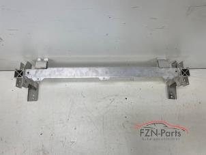 Gebruikte Dwarsbalk frontdeel Mercedes B (W246) Prijs € 149,00 Inclusief btw aangeboden door FZN Parts