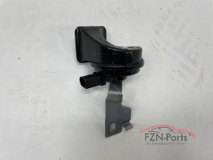 Gebruikte Toeter Volkswagen Polo VI (AW1) Prijs € 25,00 Inclusief btw aangeboden door FZN Parts
