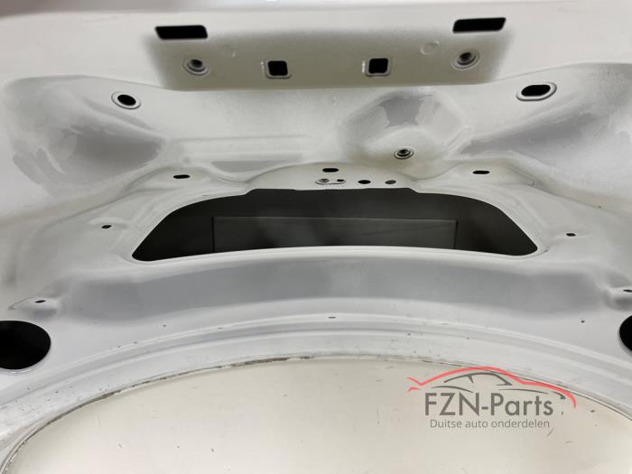 Achterklep van een Tesla Model 3  2018