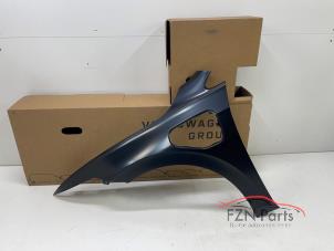 Nieuwe Voorscherm links Volkswagen Golf VIII (CD1) 1.4 eHybrid 16V Prijs € 325,01 Inclusief btw aangeboden door FZN Parts