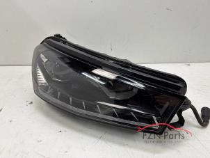 Gebruikte Koplamp rechts Skoda Fabia IV (PJ3) Prijs € 599,00 Inclusief btw aangeboden door FZN Parts