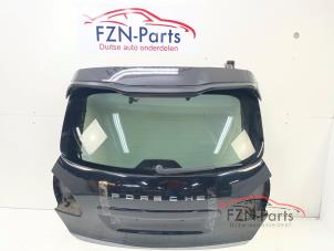 Gebruikte Achterklep Porsche Cayenne II (92A) Prijs € 999,00 Inclusief btw aangeboden door FZN Parts