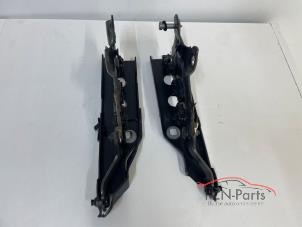 Gebruikte Motorkap Scharnier Audi A6 Avant (C8) Prijs € 68,99 Inclusief btw aangeboden door FZN Parts