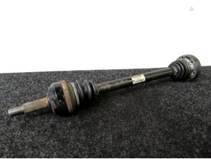 Gebruikte Aandrijfas links-achter Aston Martin Vantage 6.0 V12 Prijs € 299,95 Inclusief btw aangeboden door Van Kronenburg Engines