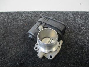 Gebruikte Gasklephuis Peugeot 308 Prijs € 89,94 Inclusief btw aangeboden door Van Kronenburg Engines