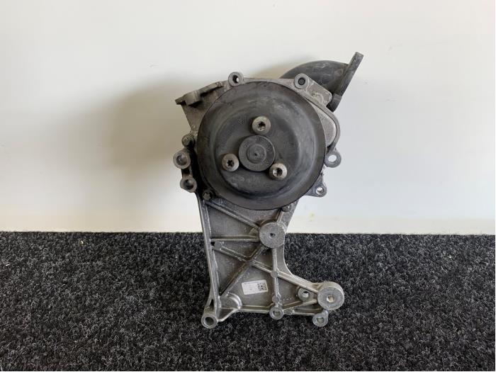 Gebruikte Waterpomp Porsche 911 (991) 3.8 24V Carrera 4S Prijs € 149,99 Inclusief btw aangeboden door Van Kronenburg Engines