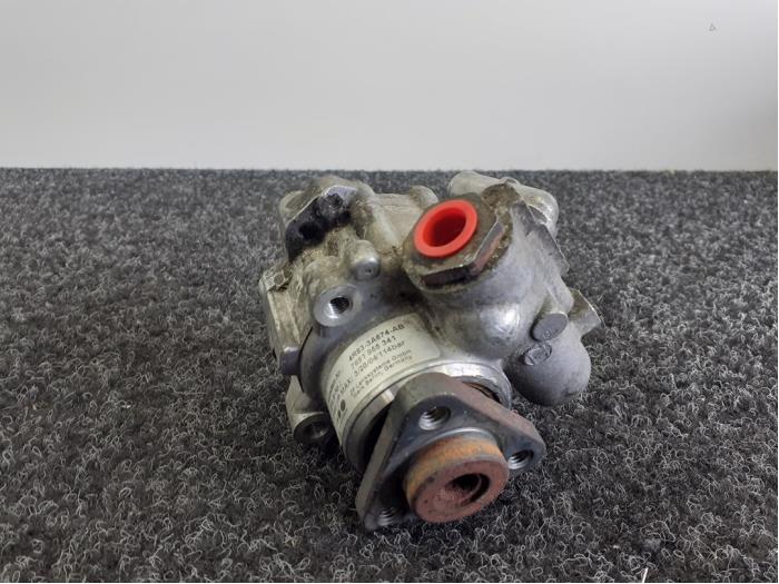 Gebruikte Pomp Servo Jaguar S-type (X200) 2.7 TD 24V Euro IV Kat. Prijs € 49,95 Inclusief btw aangeboden door Van Kronenburg Engines