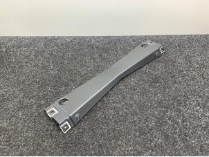 Gebruikte Afdekplaat motor Lamborghini Aventador 6.5 V12 48V LP 700-4 Prijs € 49,95 Inclusief btw aangeboden door Van Kronenburg Engines