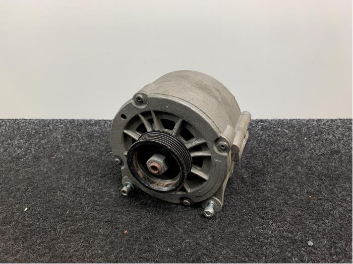 Gebruikte Dynamo Audi RS 4 (B7) RS4 4.2 V8 40V Prijs € 149,94 Inclusief btw aangeboden door Van Kronenburg Engines