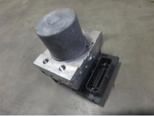 Gebruikte ABS Pomp Porsche Panamera (970) 3.0 V6 24V S E-Hybrid Prijs € 499,95 Inclusief btw aangeboden door Van Kronenburg Engines