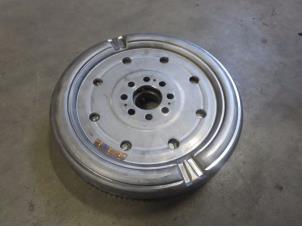 Gebruikte Vliegwiel Volkswagen Golf VII (AUA) 2.0 R 16V Prijs € 99,99 Inclusief btw aangeboden door Van Kronenburg Engines