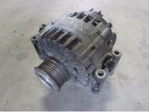 Gebruikte Dynamo Audi A5 (8T3) 3.2 FSI V6 24V Prijs € 39,99 Inclusief btw aangeboden door Van Kronenburg Engines