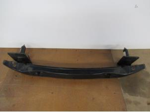 Gebruikte Bumperframe achter Bentley Continental GT 4.0 V8 32V Prijs € 210,00 Inclusief btw aangeboden door Van Kronenburg Engines