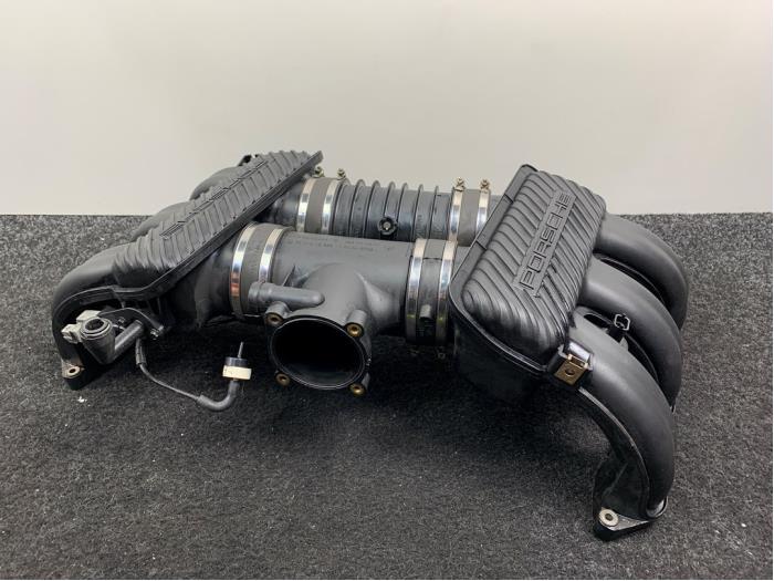Gebruikte Spruitstuk Inlaat Porsche 911 (996) 3.6 Carrera 24V Prijs € 250,00 Inclusief btw aangeboden door Van Kronenburg Engines
