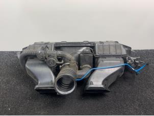 Gebruikte Luchtfilterhuis Porsche 911 (991) 3.8 24V Carrera S Prijs € 549,95 Inclusief btw aangeboden door Van Kronenburg Engines