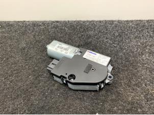 Gebruikte Schuifdak Motor Porsche 911 (991) 3.8 24V Carrera 4S Prijs € 159,95 Inclusief btw aangeboden door Van Kronenburg Engines