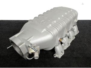 Gebruikte Inlaatspruitstuk Aston Martin Vantage 4.3 V8 32V Prijs € 499,95 Inclusief btw aangeboden door Van Kronenburg Engines
