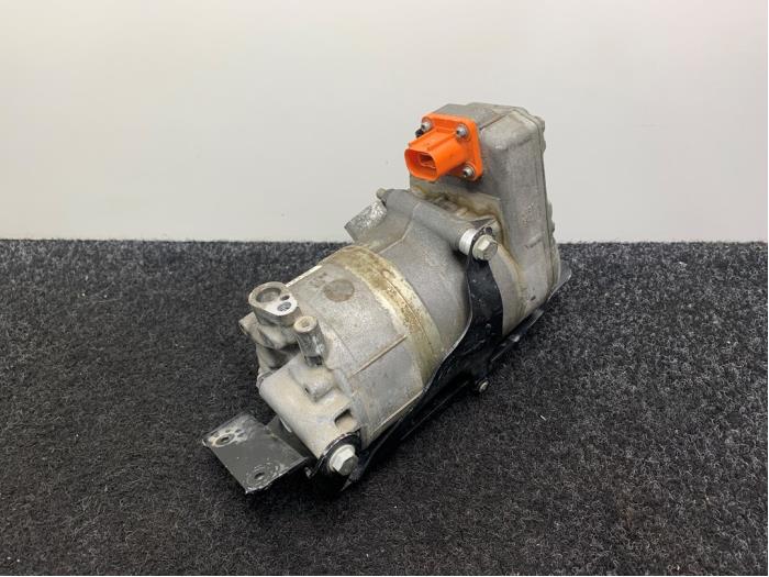 Gebruikte Pomp Airco Audi e-tron (GEN) 50 quattro Prijs € 325,01 Inclusief btw aangeboden door Van Kronenburg Engines