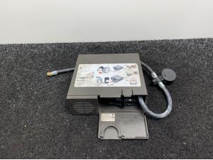 Gebruikte Compressor Bentley Continental GT 4.0 V8 GT3-R 32V Prijs € 50,00 Inclusief btw aangeboden door Van Kronenburg Engines