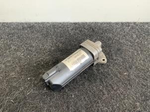 Gebruikte Oliepomp BMW 5 serie (E60) M5 V-10 40V LHD Prijs € 99,99 Inclusief btw aangeboden door Van Kronenburg Engines