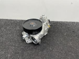Gebruikte Waterpomp BMW 3 serie (F30) M3 3.0 24V TwinPower Turbo Prijs € 124,94 Inclusief btw aangeboden door Van Kronenburg Engines