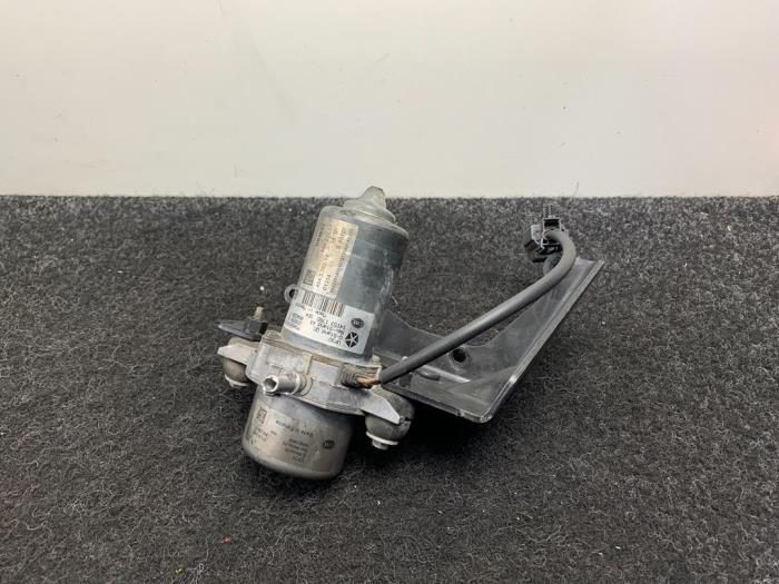 Gebruikte Vacuumpomp Rembekrachtiging Volvo S60 I (RS/HV) 2.5 T 20V AWD Prijs € 80,01 Inclusief btw aangeboden door Van Kronenburg Engines