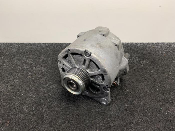 Gebruikte Dynamo Audi A8 (D3) 3.2 FSI V6 30V Lang Quattro Prijs € 69,95 Inclusief btw aangeboden door Van Kronenburg Engines